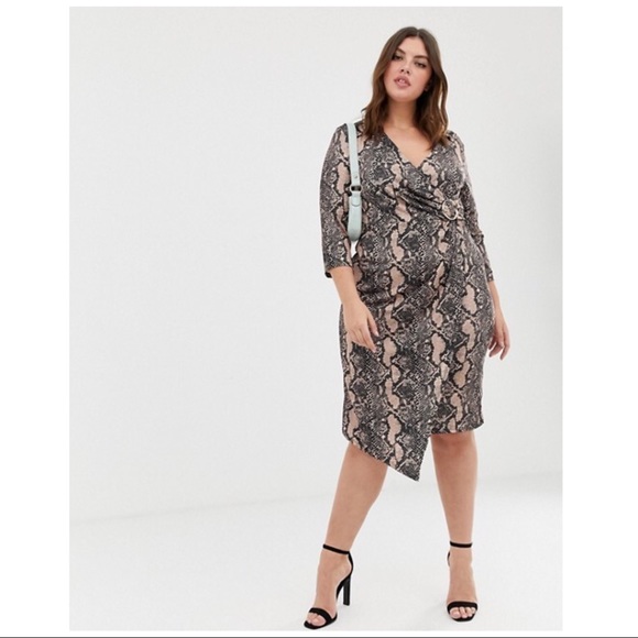 RIVER ISLAND | BELTED WRAP PLUS SIZE ANIMAL PRINT DRESS 24 - Picture 2 of 5